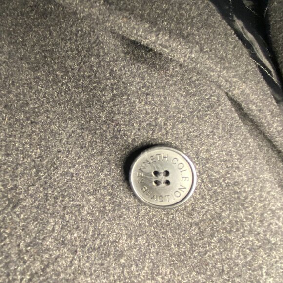 Kenneth Cole Reaction Double Breasted Mens L Peacoat Wool Blend Insulated EUC - Picture 4 of 10